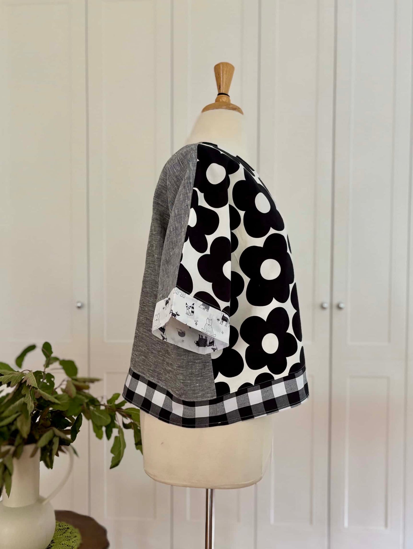 Zero Waste Crop Top : Black & White