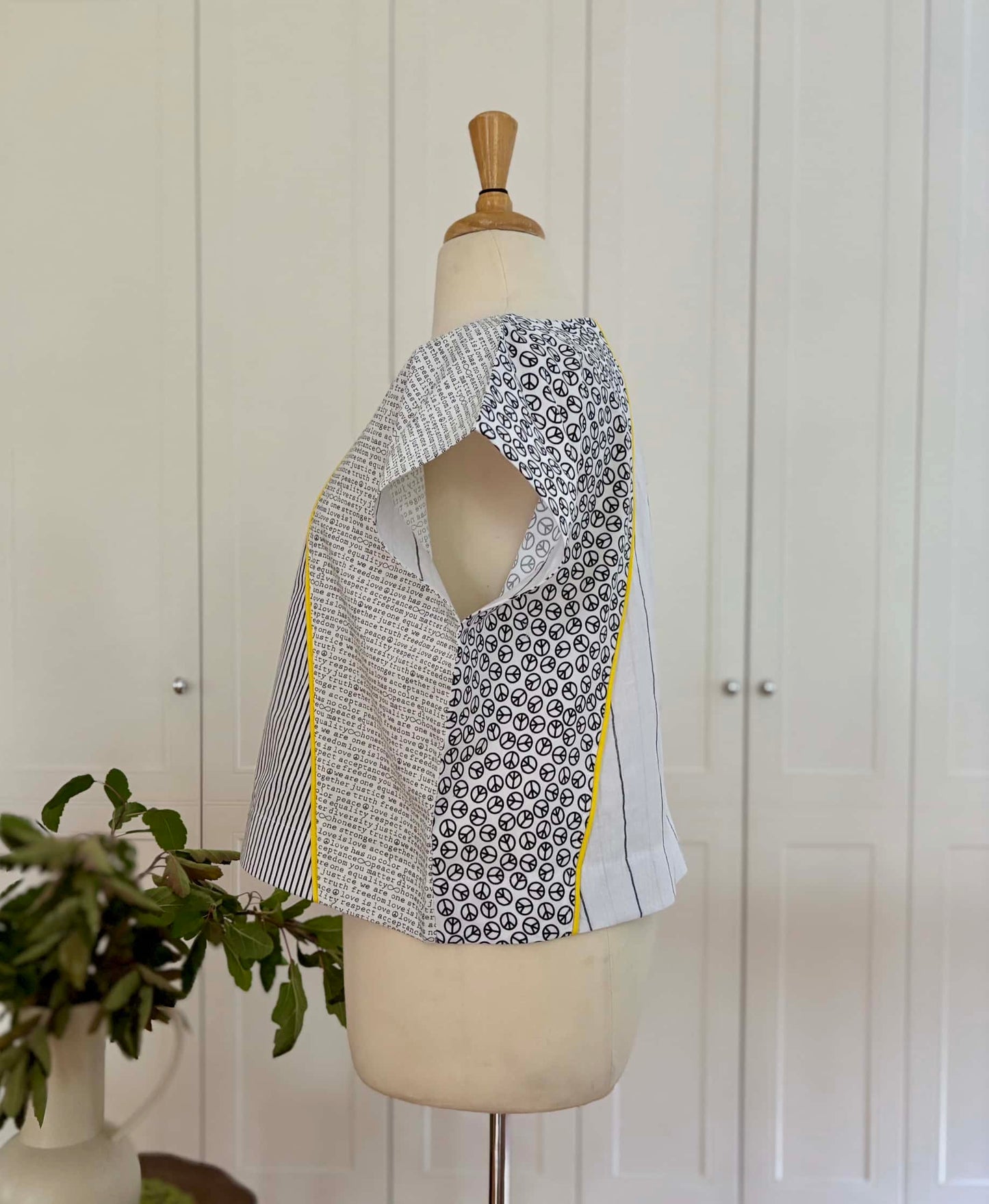 Bunny Zero Waste : Black, White & Yellow
