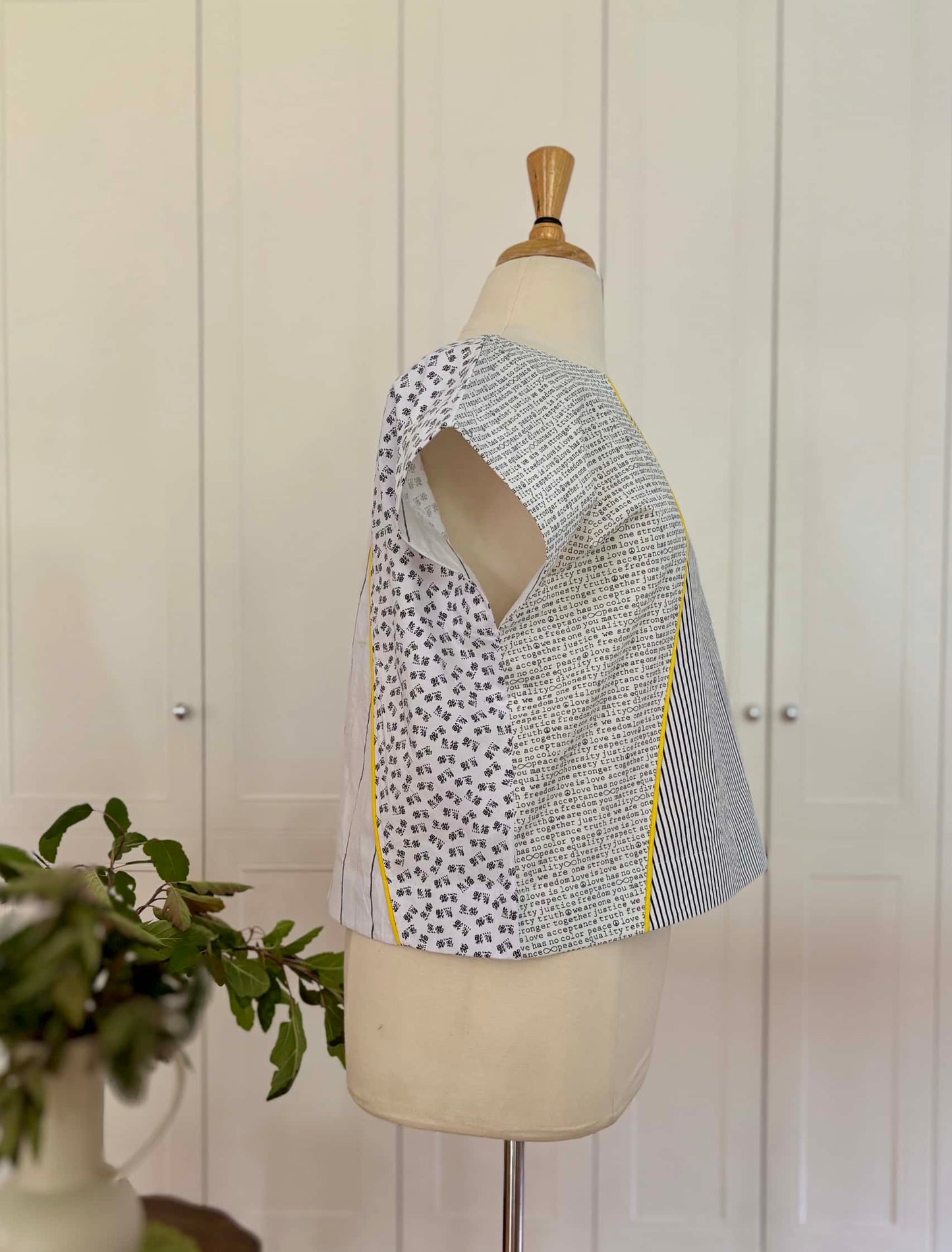 Bunny Zero Waste : Black, White & Yellow