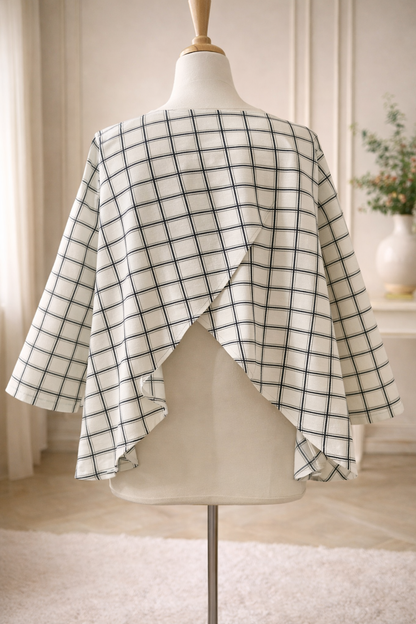 Grace Top : Winter White & Black