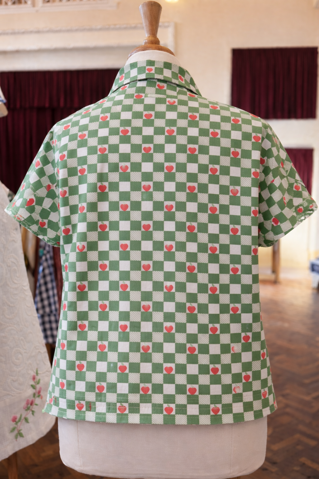 Bliss Shirt | Green + Red Apples | Cotton