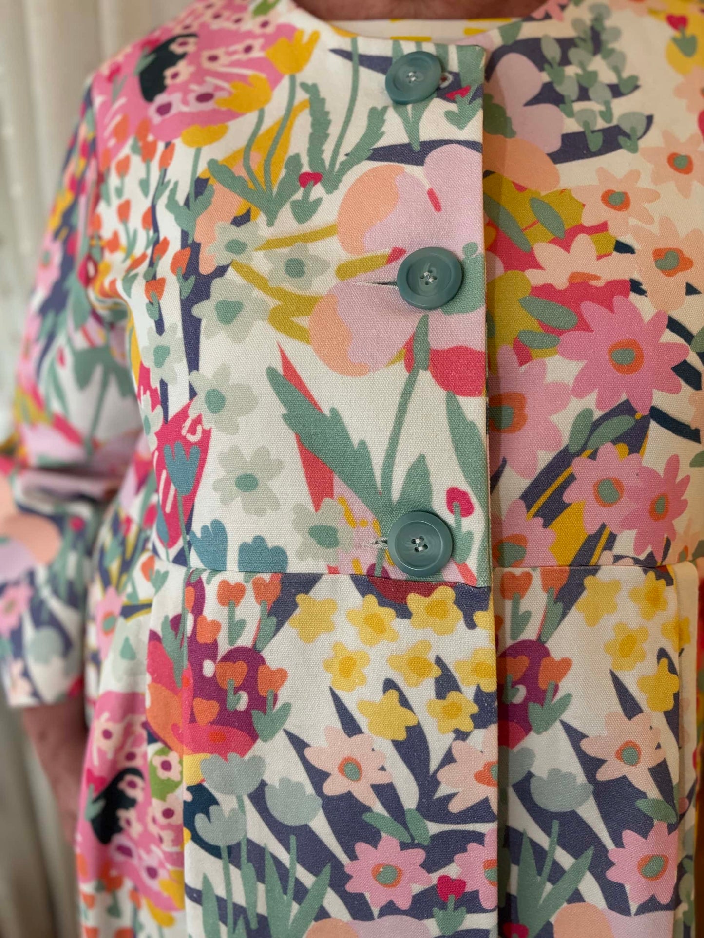 Twiggy coat : Spring Florals